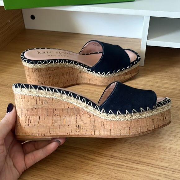 Womens Kate Spade Cosette Wedge Size 8 - Picture 2 of 16